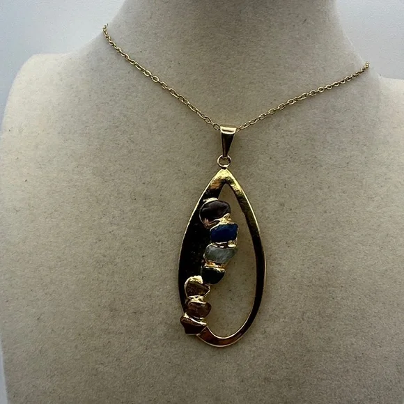 Oval/Teardrop Gold Plated Chakra Stone Pendant Necklace on Box Chain - Picture 2 of 7